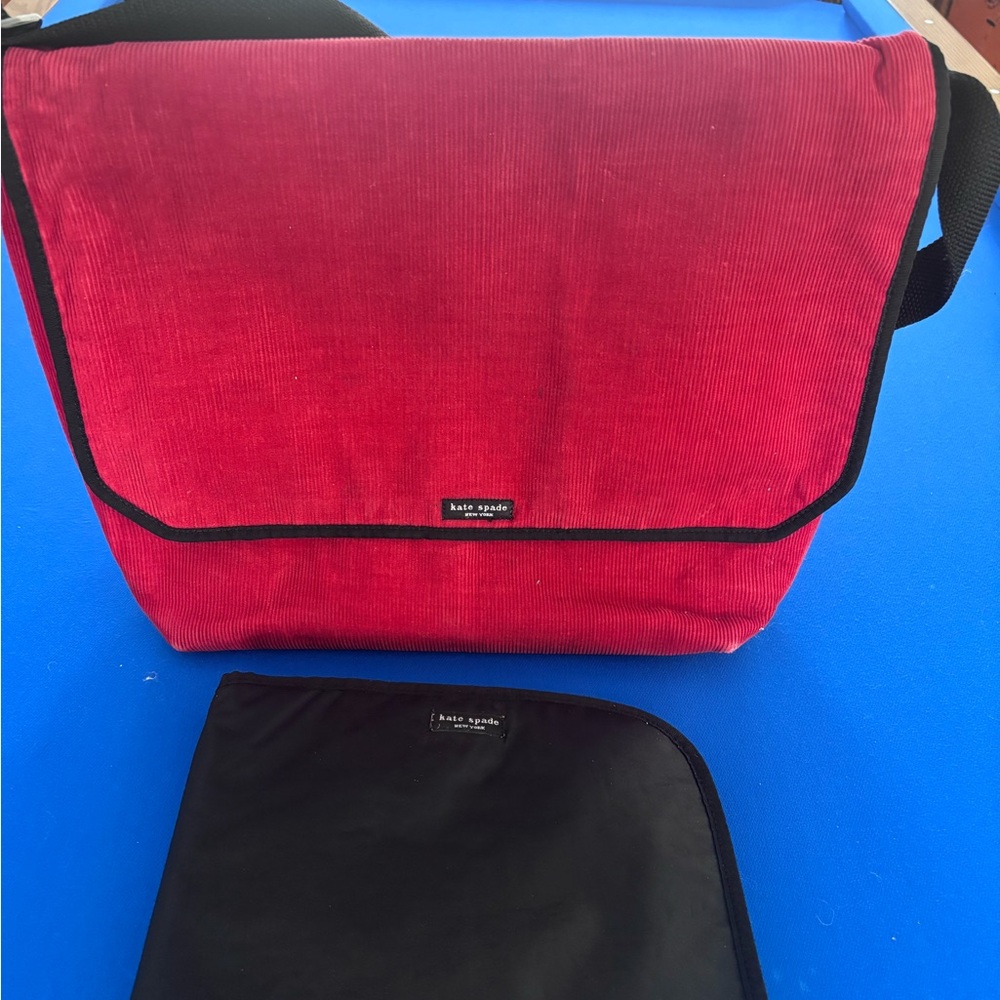 AUTHENTIC KATE SPADE LARGE CARRYALL BAG PURSE /BABY KID BAG